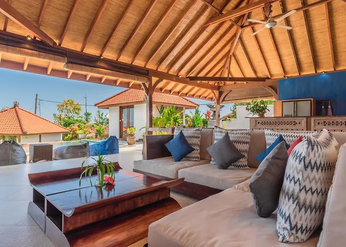 Villa Mia With Amazing Pool Lovina Beach