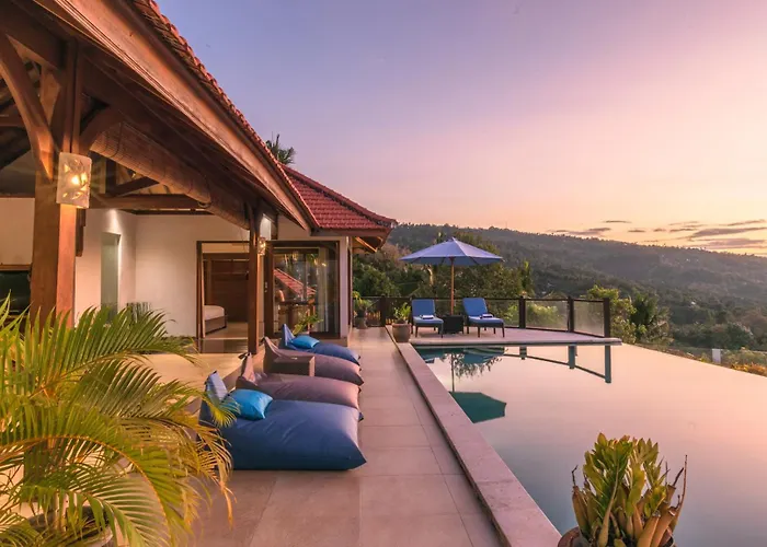 Mia With Amazing Pool Villa